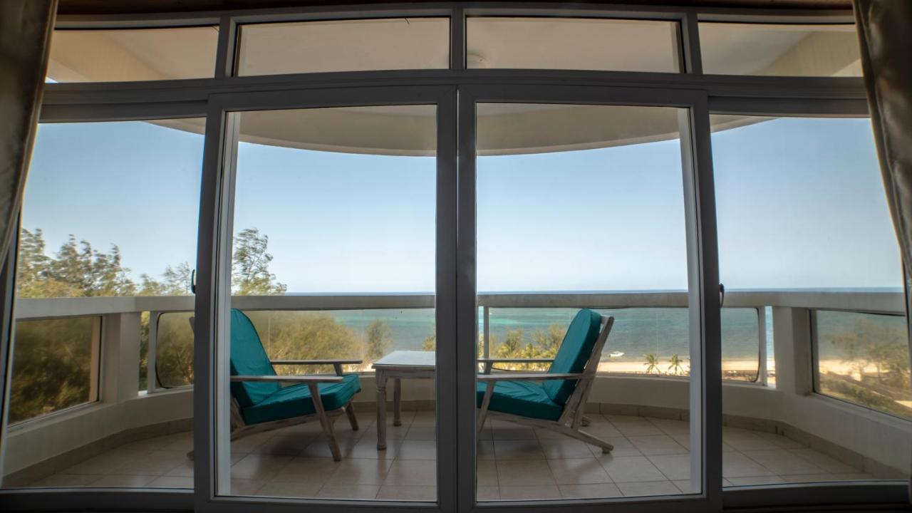 Jumeirah Beachfront Mombasa Exterior photo