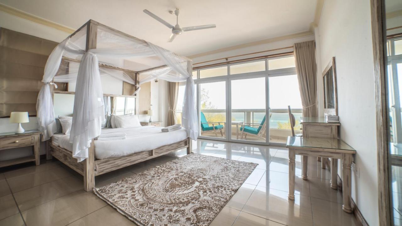 Jumeirah Beachfront Mombasa Exterior photo