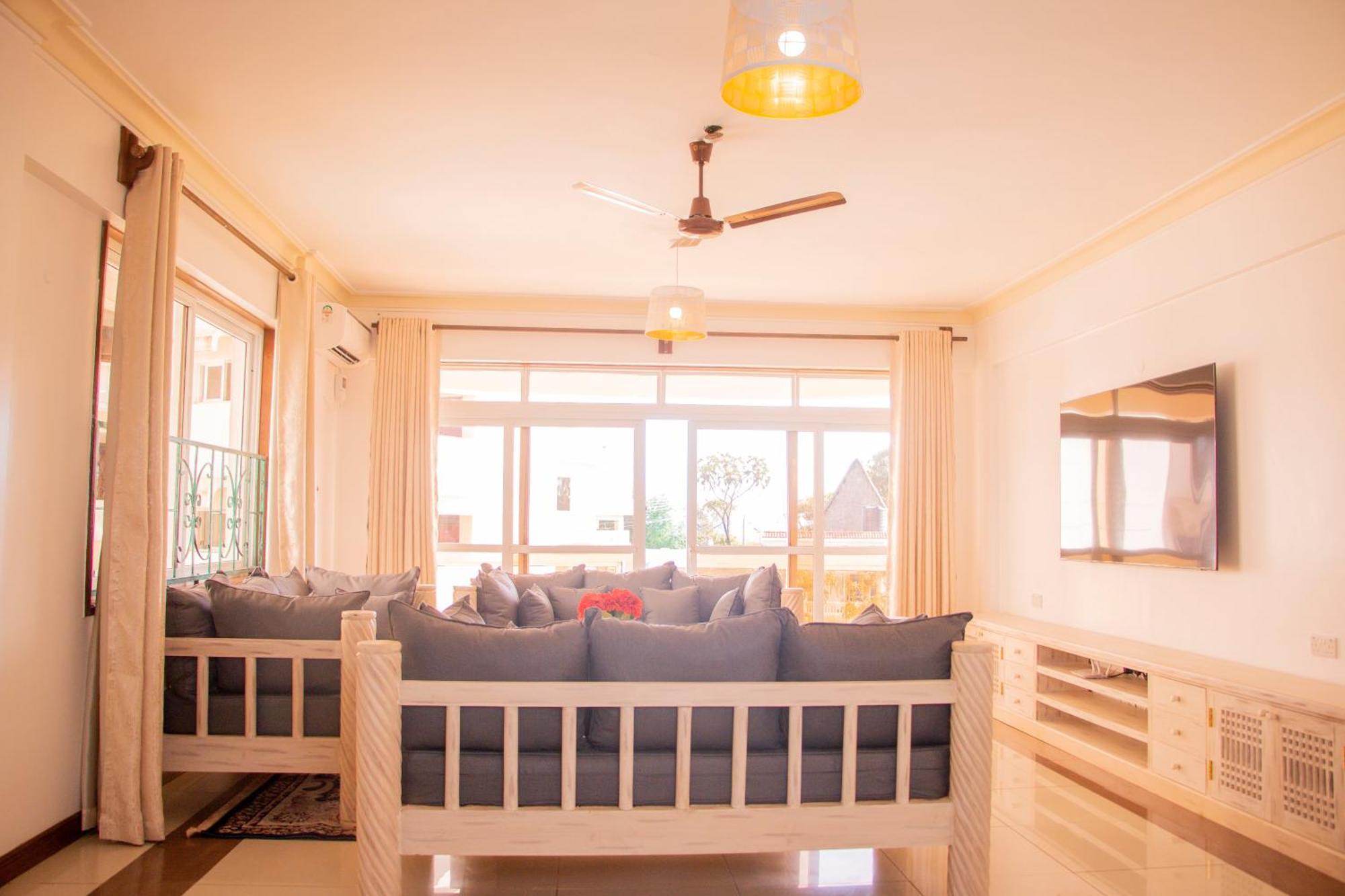 Jumeirah Beachfront Mombasa Exterior photo